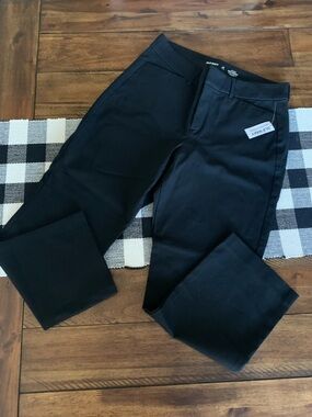 Old Navy high rise pixie straight leg black pant | NWT | petite